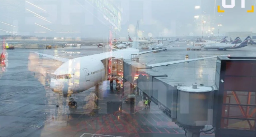 Двигатель загорелся во время взлёта у боинга в Шереметьево