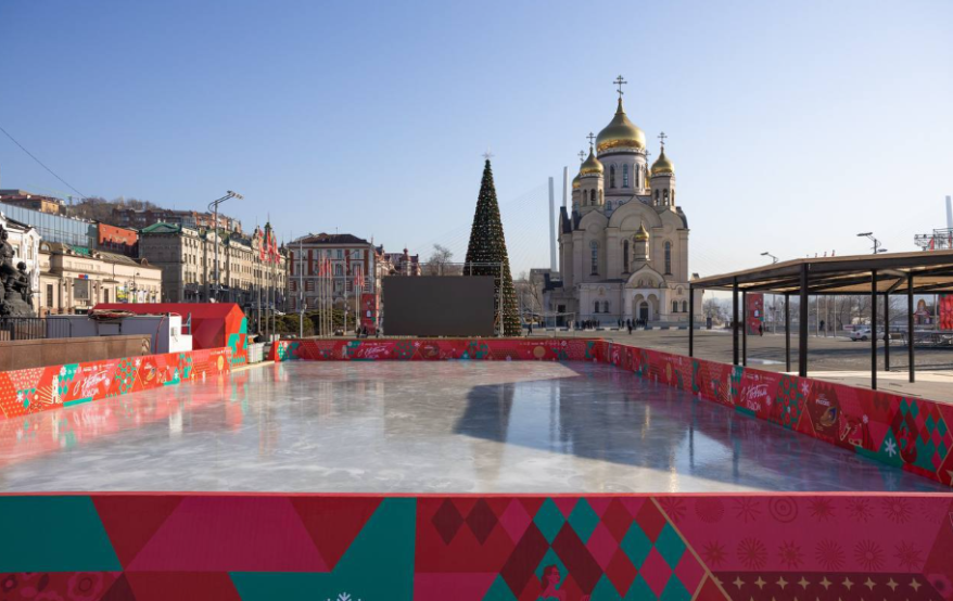 Каток на главной площади Владивостока откроется на следующей неделе