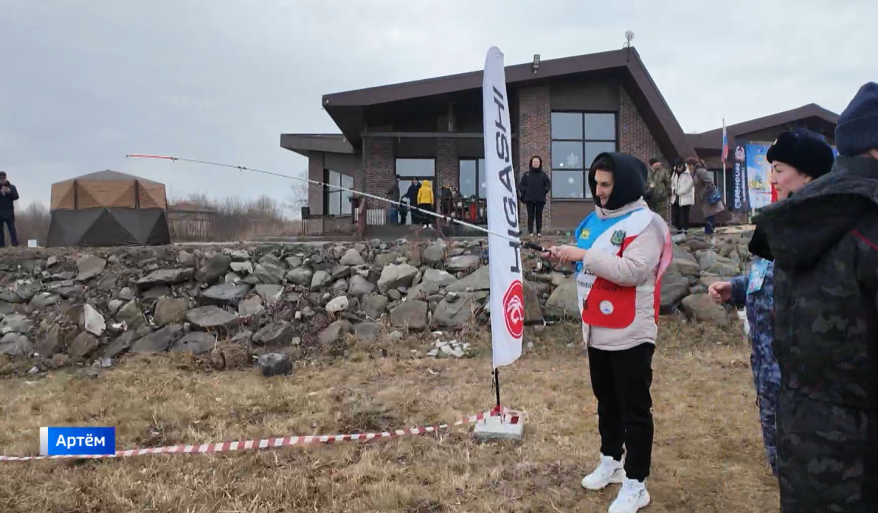 Участники СВО посоревновались в точности заброса спиннинга