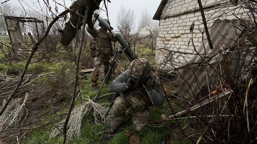 Тяжелые аргументы группировки войск «Восток» ложатся точно в цель. Совместный проект «Вести: Приморье» и «Боевой вахты.