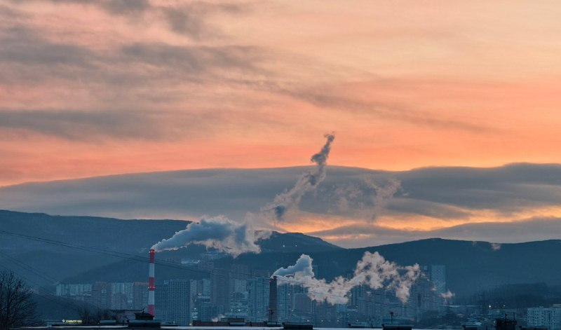Сильный ветер с порывами до штормового сегодня в Приморье