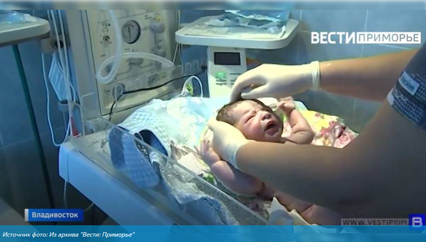 В Приморье в новогоднюю ночь родились четыре малыша