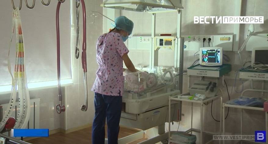 Младенцев подменили в роддоме Приморья, правда вскрылась, суды отказывают в компенсации