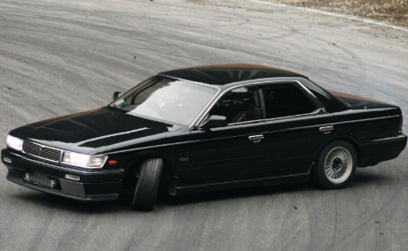 В Приморье разыскивается пропавший мужчина на черном Nissan Laurel