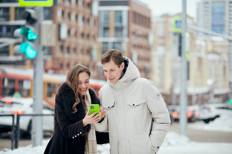 Приморцы пользуются ИИ через агрегаторы