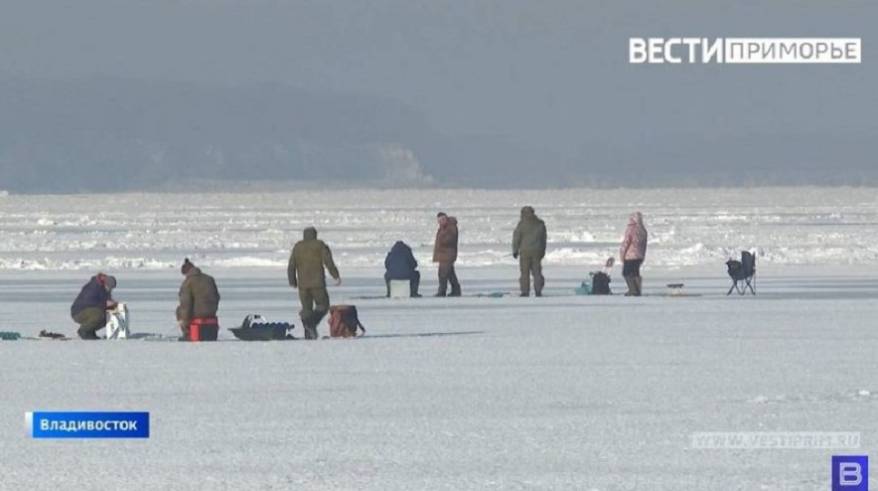 «Не вздумайте идти на рыбалку»: ураганный ветер ожидается в Японском море