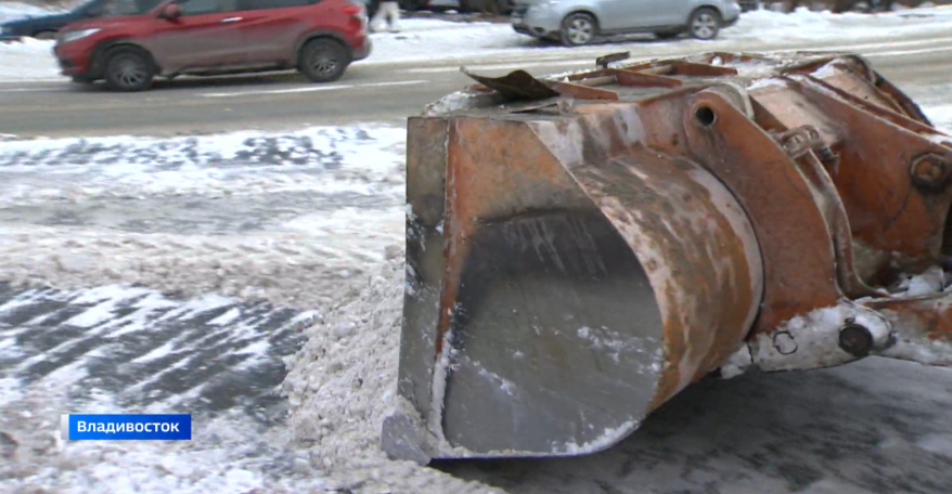 Выводы сделаны: как теперь будут чистить Владивосток после снегопадов
