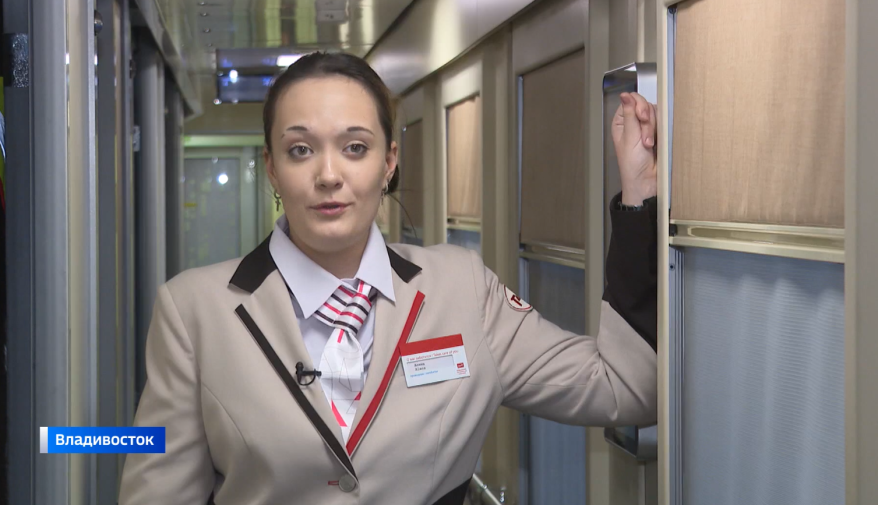 Новогоднее желание исполнено, девушка попробовала себя в роли проводницы поезда "Океан"