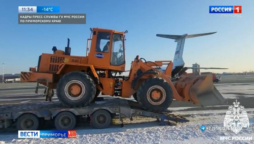 Вторая партия спецтехники из Приморья отправилась на Камчатку