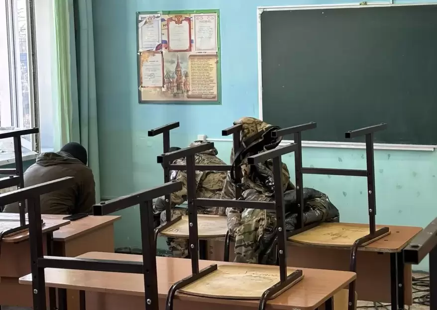 Учащихся перевели на "удаленку" из-за аварии в школе в Приморье