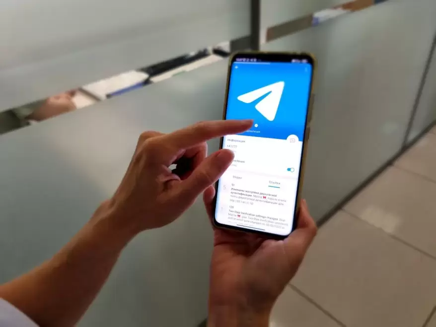 Мужчины Приморья активно делятся тарифом, в том числе на безлимитный интернет