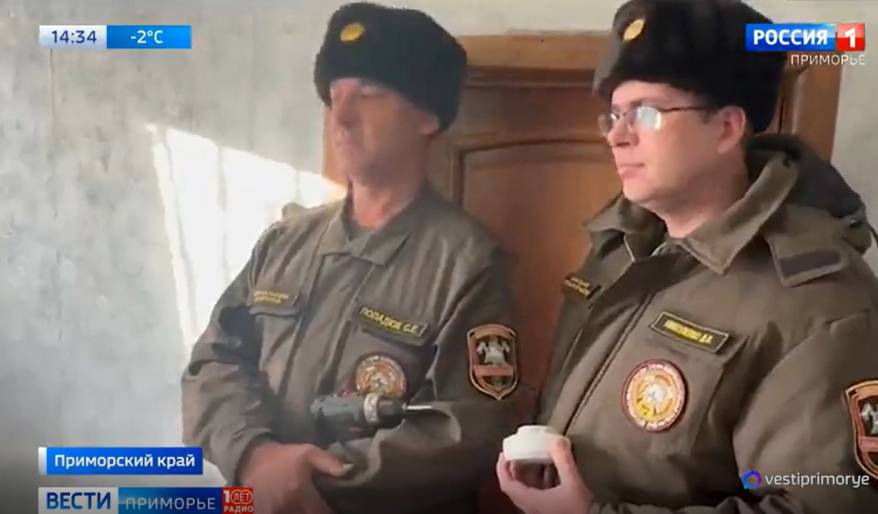 Губернатор Приморья Олег Кожемяко дал указание по вопросу установки дымовых датчиков