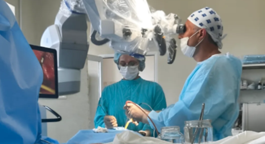 Опухоль размером с мужской кулак удалили врачи из головы жительницы Находки