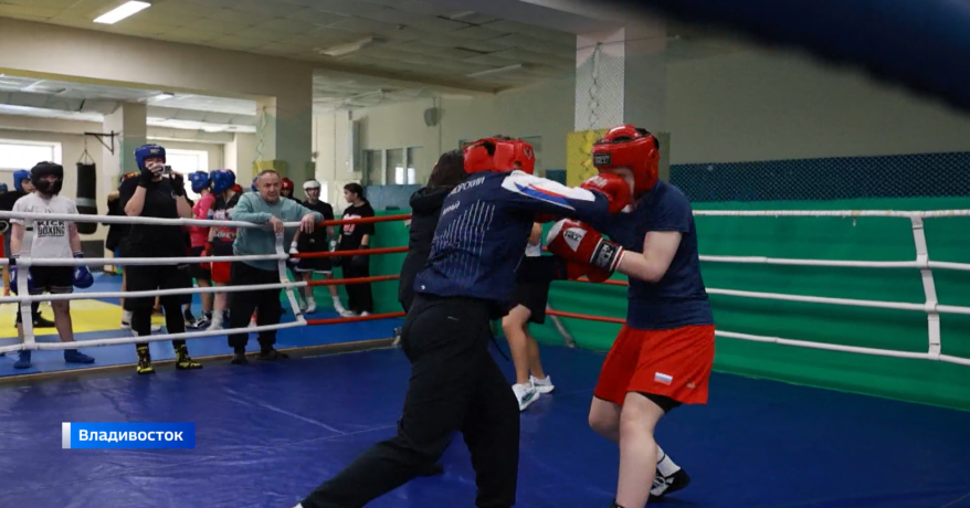 Женская сборная Приморья готовится к первым важным соревнованиям года