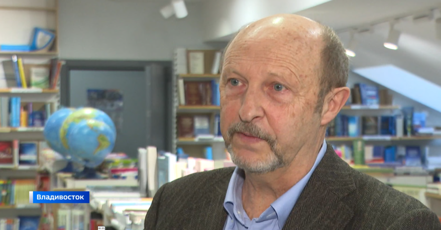 Во Владивостоке презентовали роман журналиста и писателя Андрея Калачинского "Хасан"