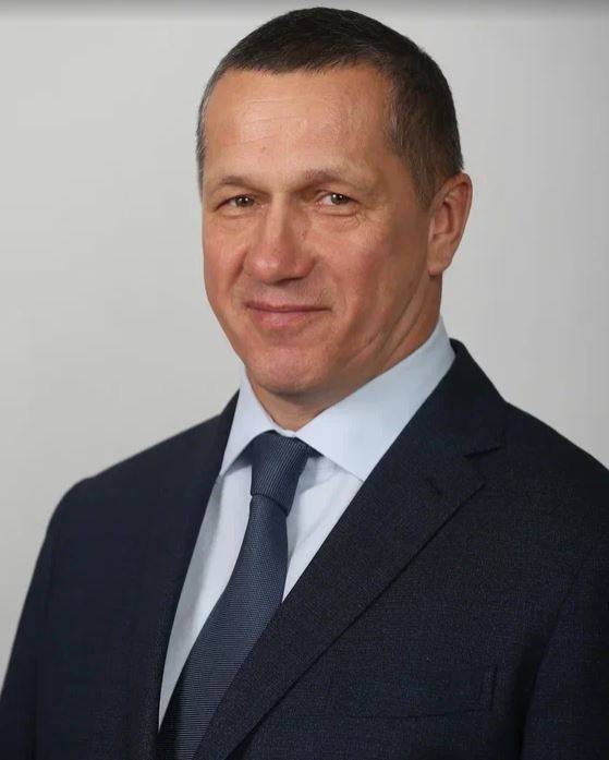 Юрий Трутнев поздравил дальневосточниц с Международным женским днем