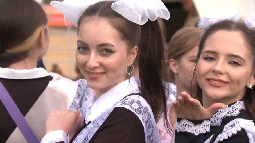 Названа дата последних звонков в школах Приморского края