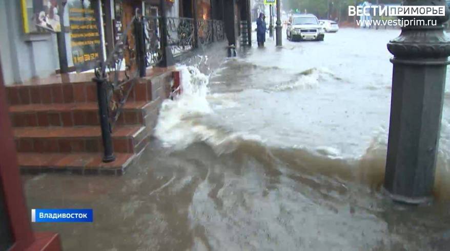 Первый в этом году мощный циклон угрожает Приморью: готовимся к наводнению