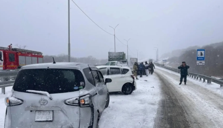 Прокуратура взяла на контроль установление обстоятельств массового ДТП в Уссурийске