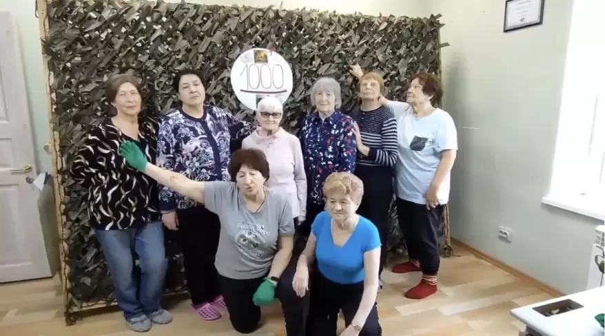 Маскировочные сети мастерской «Плетём для СВОих» легко покрывают проезжую часть Золотого и Русского мостов