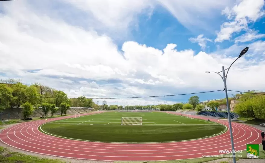 Стадион «Строитель» во Владивостоке снова открыт для горожан