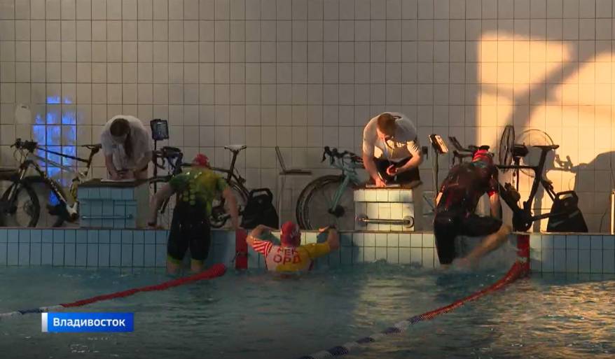 Мультиспортсмены в Приморье показали свои силы на воде и в «пустыне»