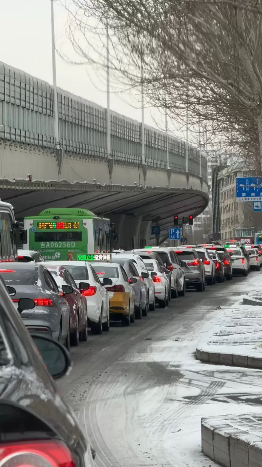 Приморские туристы застряли в Китае из-за непогоды