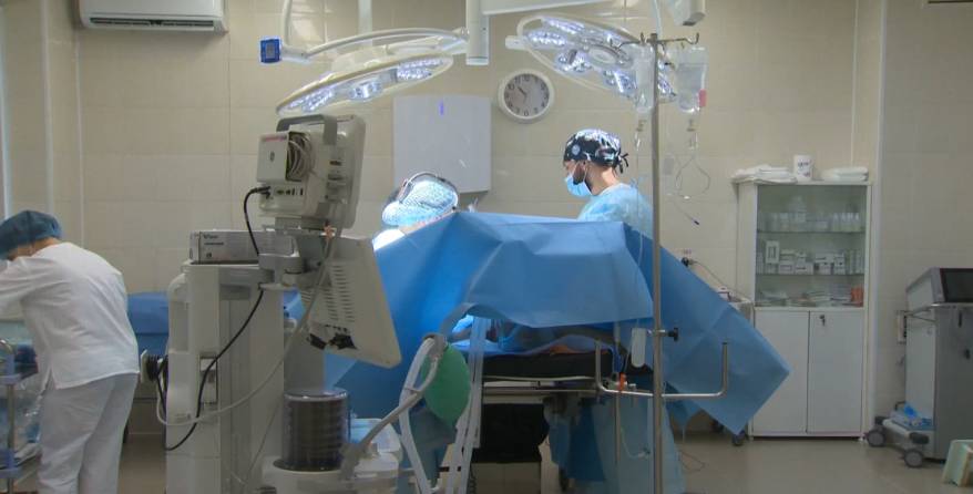 Пятикилограммового "монстра" обнаружили врачи в теле беременной женщины в Приморье