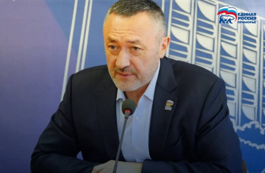 Виктор Пинский выдвинул свою кандидатуру на предварительное голосование Единой России