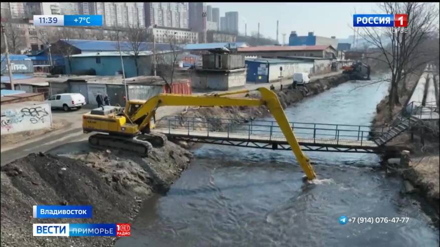 Необычную находку обнаружили на дне реки Объяснения во время расчистки