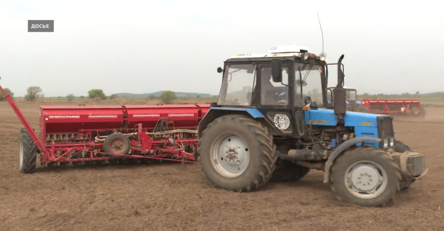 Приморские фермеры могут приобрести отечественную сельхозтехнику по договорам лизинга