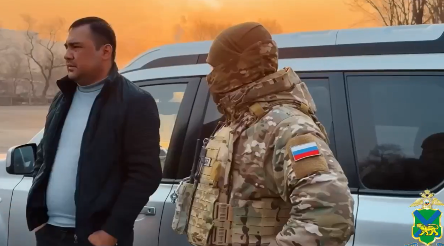 "Чёртову дюжину" задержанных в Приморье мигрантов выдворят из России
