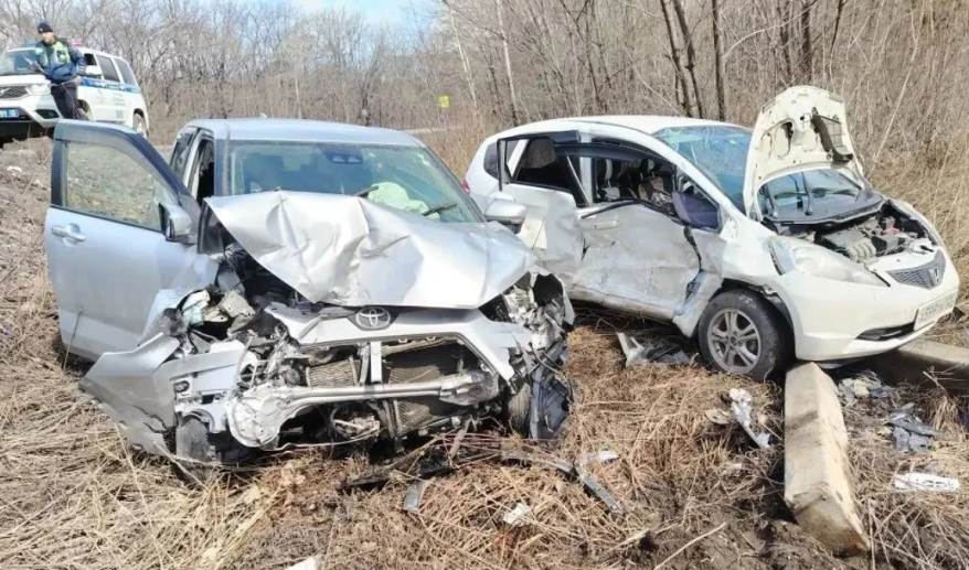 Стали известны подробности "лобового" ДТП в районе Фокино