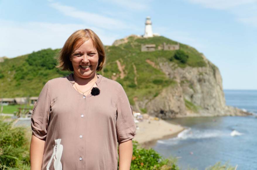 Выиграв в лотерею, приморская семья купила автомобиль и побывала на тропическом острове