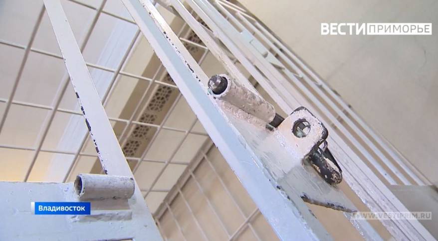 Трое участников ОПГ предстанут перед судом во Владивостоке