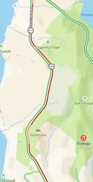 Пробка огромная: ДТП блокирует движение авто из Владивостока