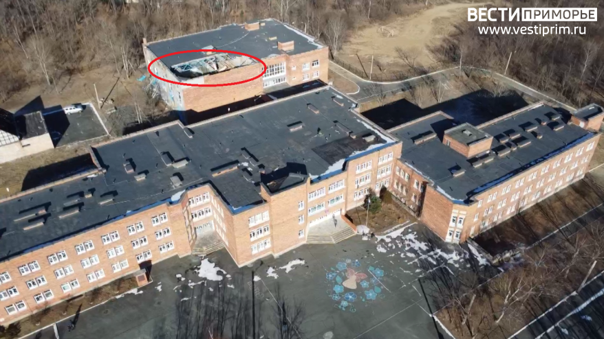 На Емаре снесут пристройку со школьным бассейном, где обрушилась крыша