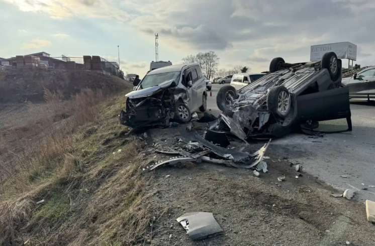 Женщина и ребенок пострадали в лобовом ДТП на трассе Хабаровск – Владивосток