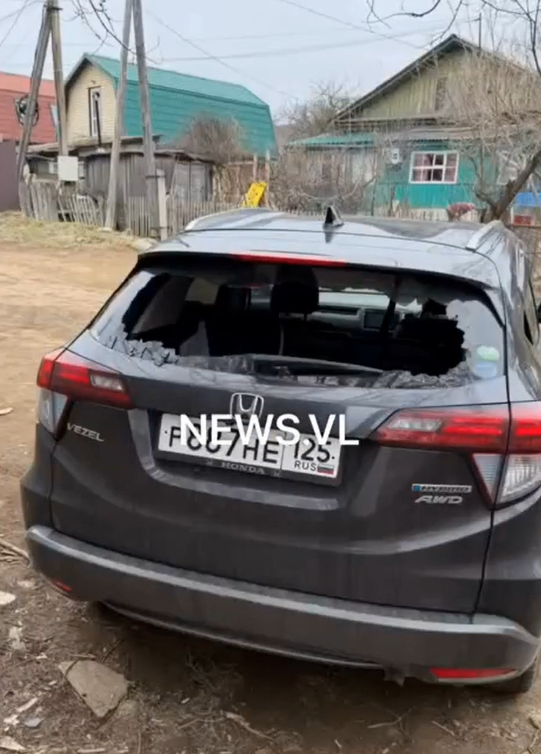 Жительница Владивостока за час "вычислила" хулигана, разгромившего ее авто