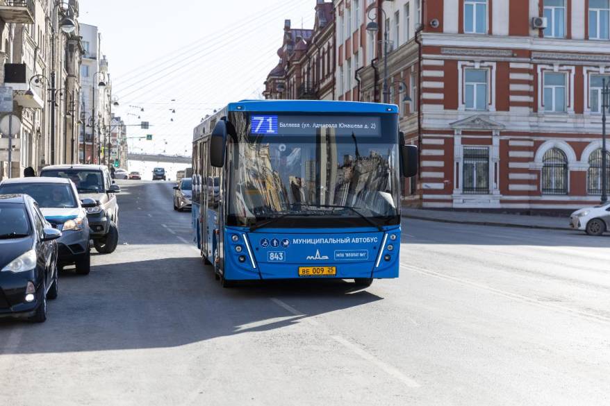 С 1 апреля во Владивостоке начали действовать новые контракты на обслуживание автобусных маршрутов