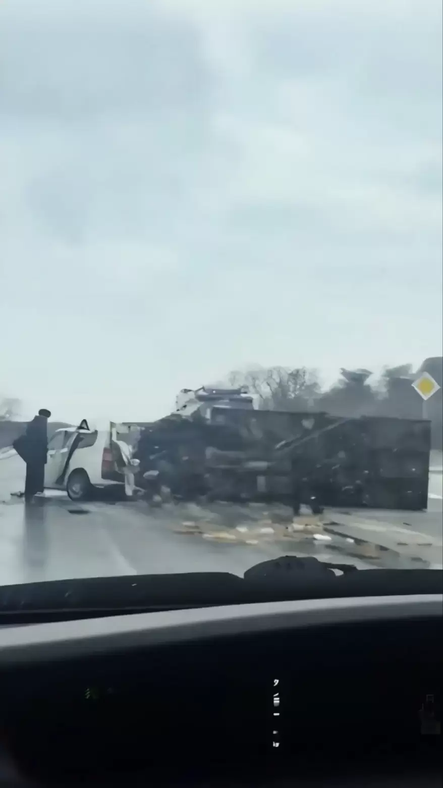 В Приморье выясняются обстоятельства смертельного ДТП, произошедшего на трассе под Спасском-Дальним