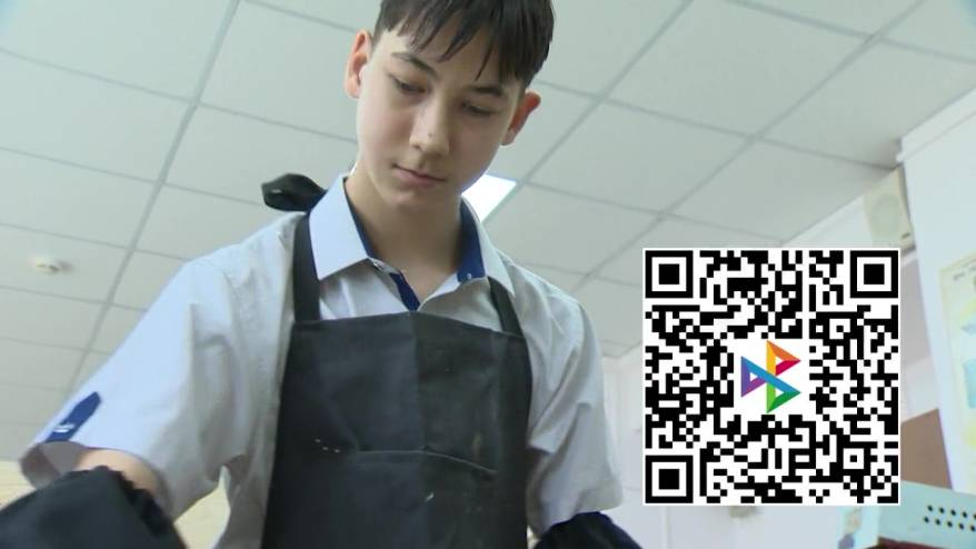 «С мира по нитке»: слабослышащий Ваня нуждается в помощи приморцев