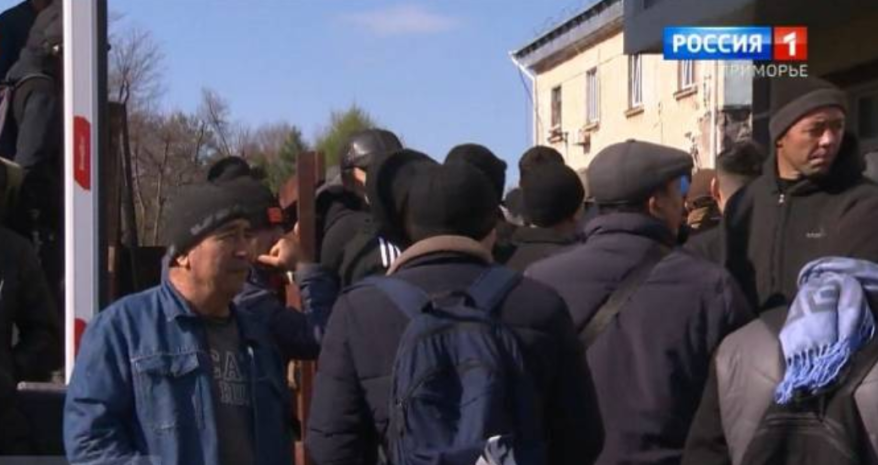 Новые правила: мигрантов будут увольнять или работодателю грозит крупный штраф