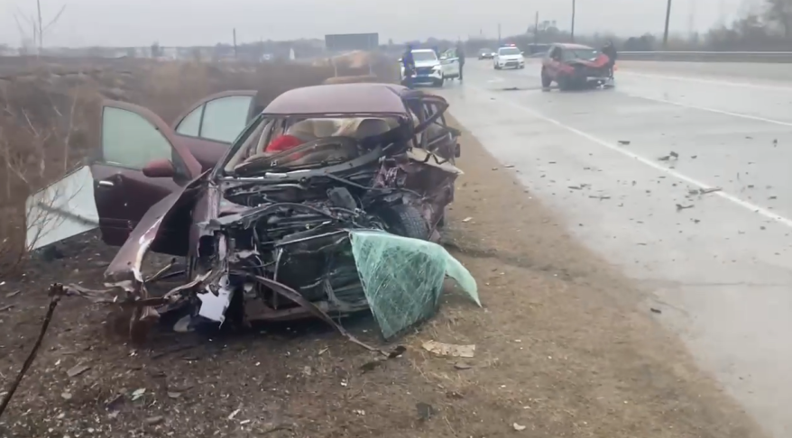 Два человека погибли в жестком лобовом ДТП в Приморье