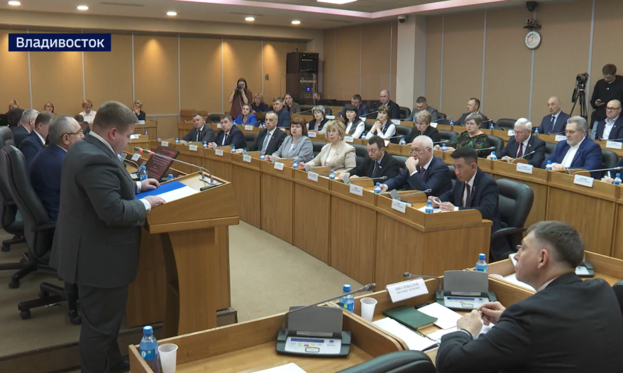 Приморские депутаты обсудили меры поддержки для участников СВО