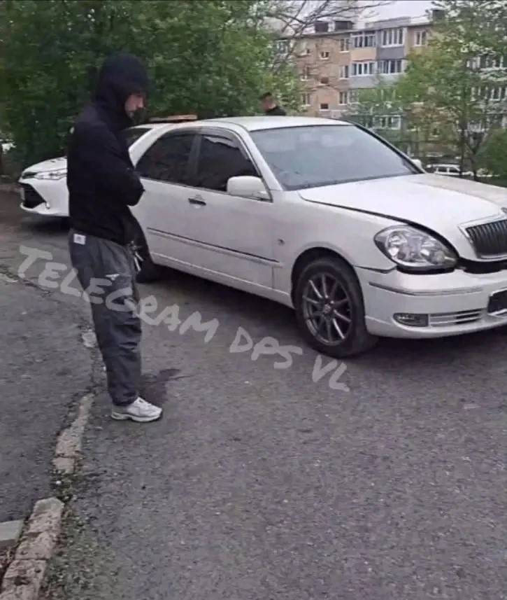 Серийный автоподставщик снова замечен во Владивостоке