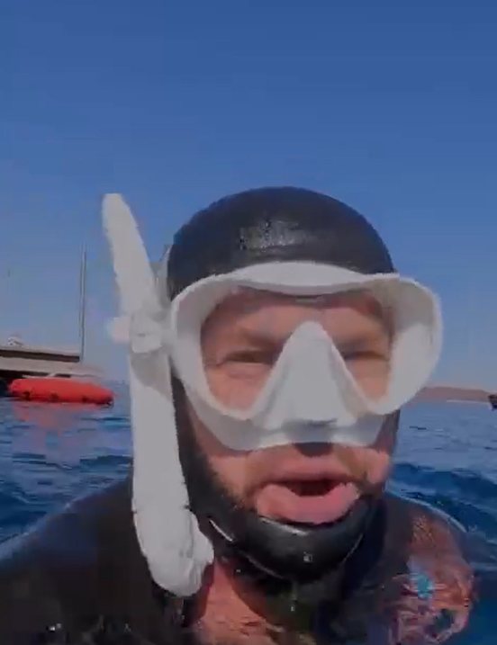 В Сети "разгоняется" видео о новой "китовой тюрьме" во Владивостоке