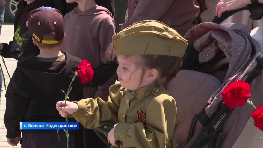 «Колонны прошли и танки»: Соловей-парк в Приморье в День Победы принял гостей