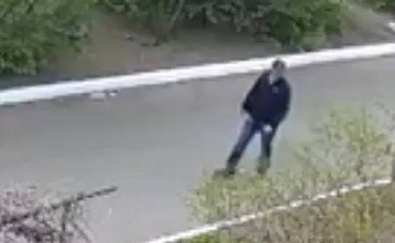 Опрометчивый поступок приморца у многоэтажки попал на видео