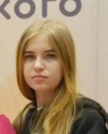 23-летняя девушка вышла ночью из дома и пропала в Приморье